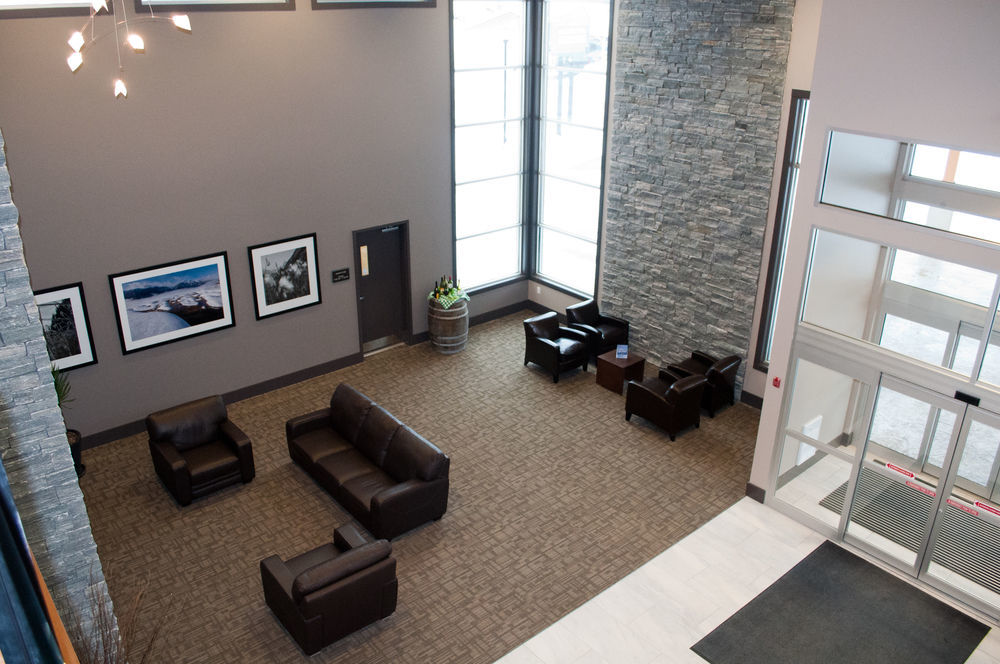 Best Western Plus Revelstoke Ngoại thất bức ảnh