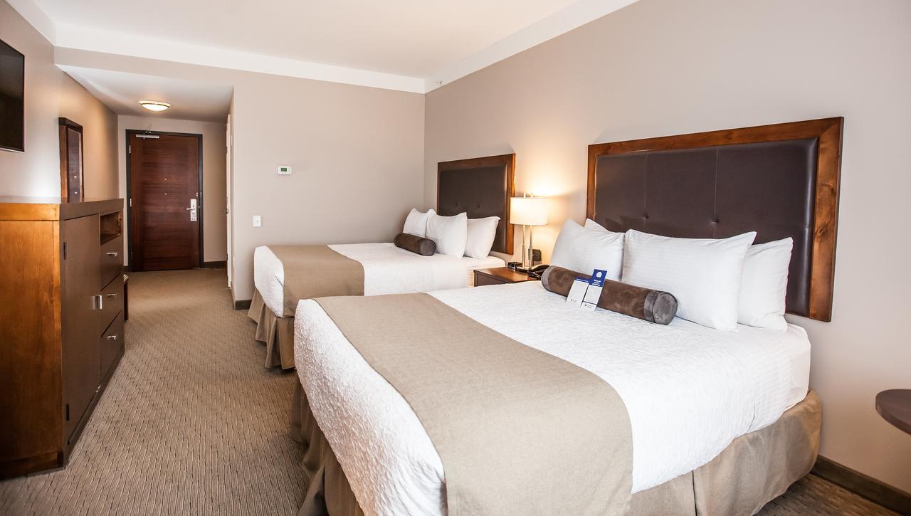 Best Western Plus Revelstoke Ngoại thất bức ảnh
