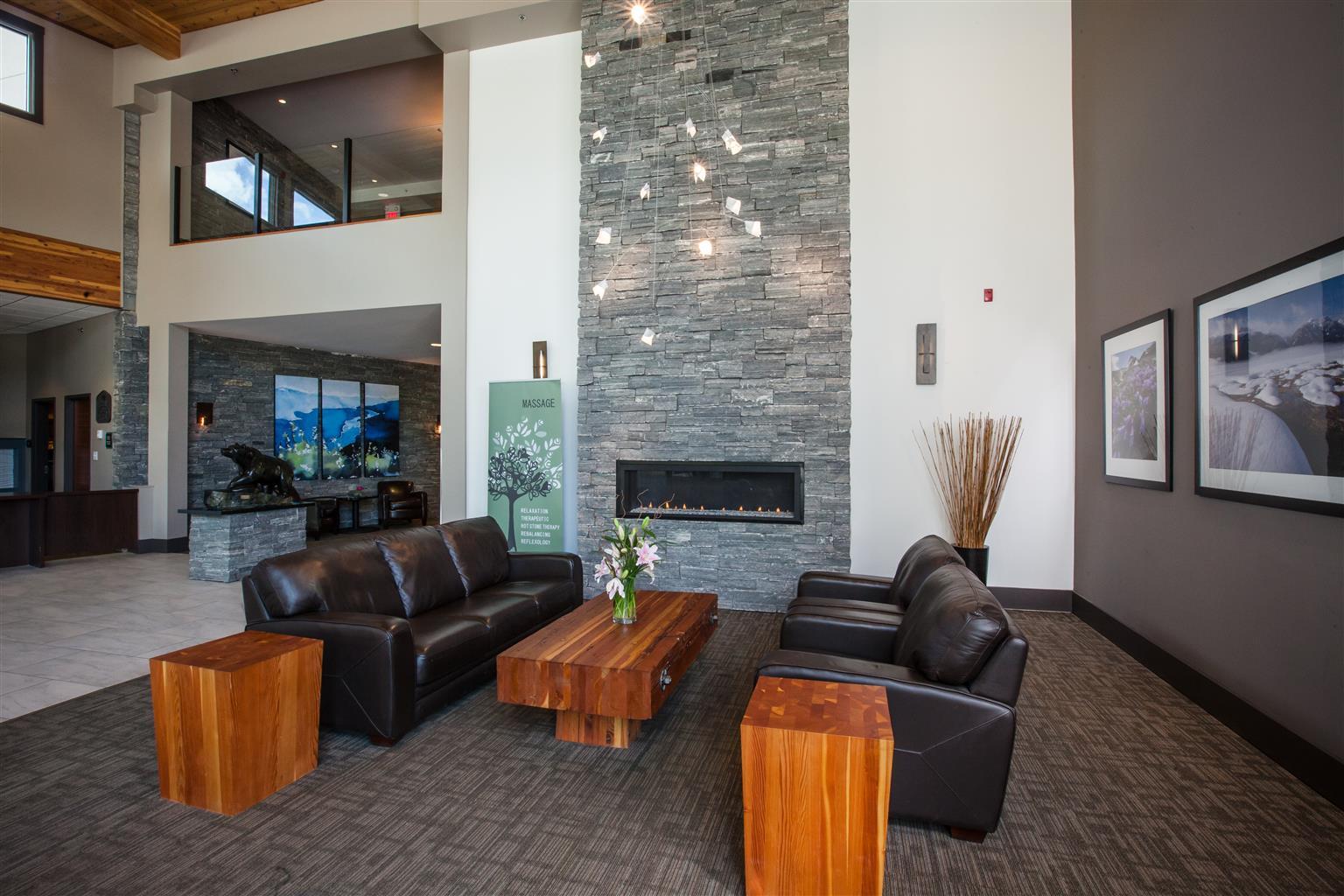 Best Western Plus Revelstoke Ngoại thất bức ảnh